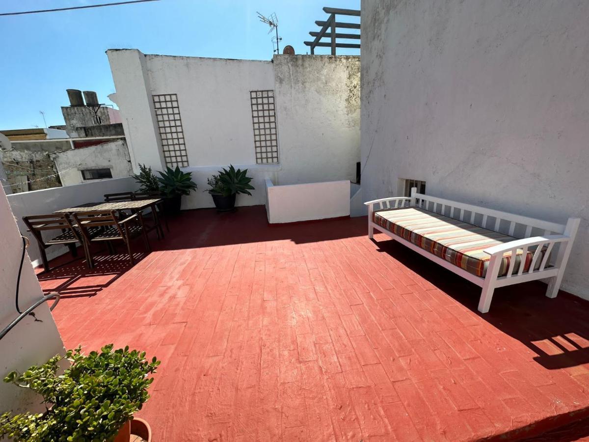 Apartment In Old Town With Roof Terrace And Fibre, Tarifa Luaran gambar