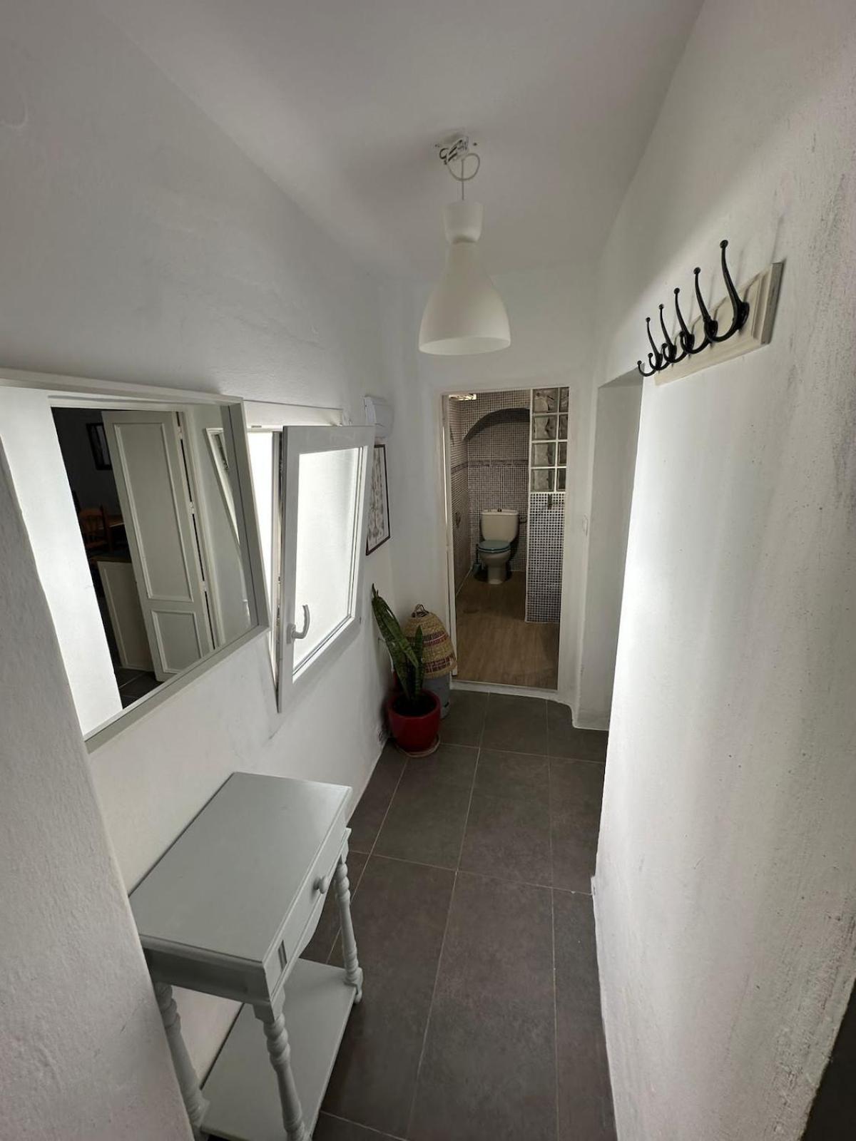 Apartment In Old Town With Roof Terrace And Fibre, Tarifa Luaran gambar