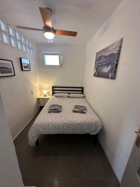 Apartment In Old Town With Roof Terrace And Fibre, Tarifa Luaran gambar