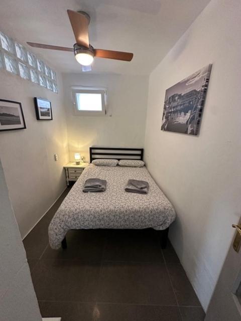Apartment In Old Town With Roof Terrace And Fibre, Tarifa Luaran gambar